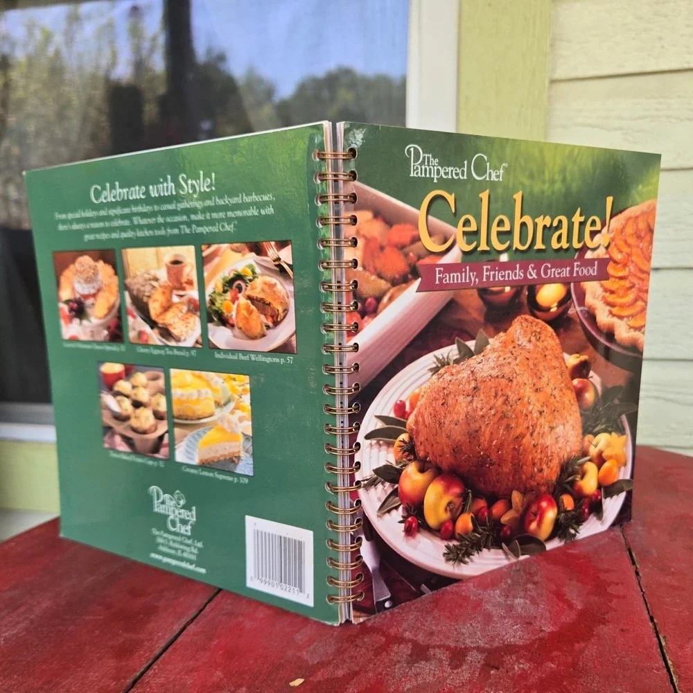 Pampered Chef Celebrate Cookbook soft cover spiral 2001